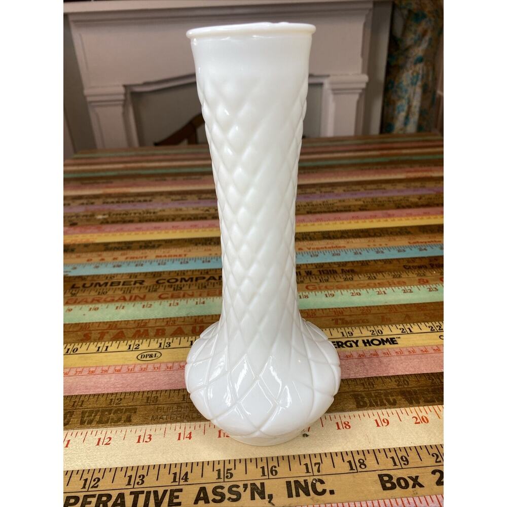 Hoosier Quilted Criss Cross Pattern Milk Glass Vase 4093